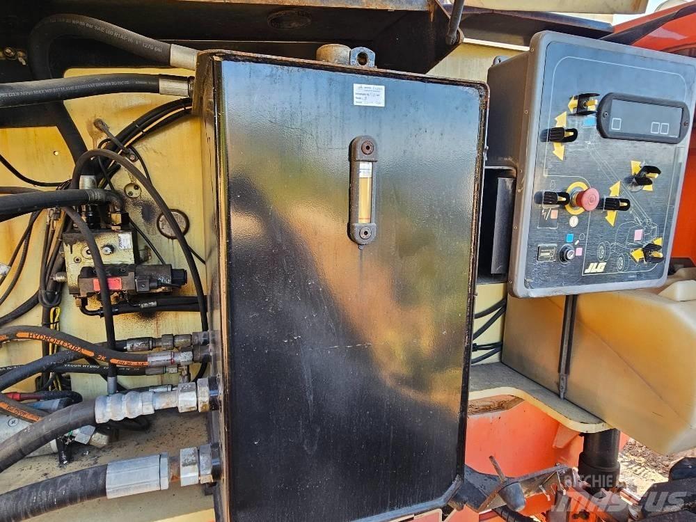 JLG 680S Plataformas de trabajo telescópica
