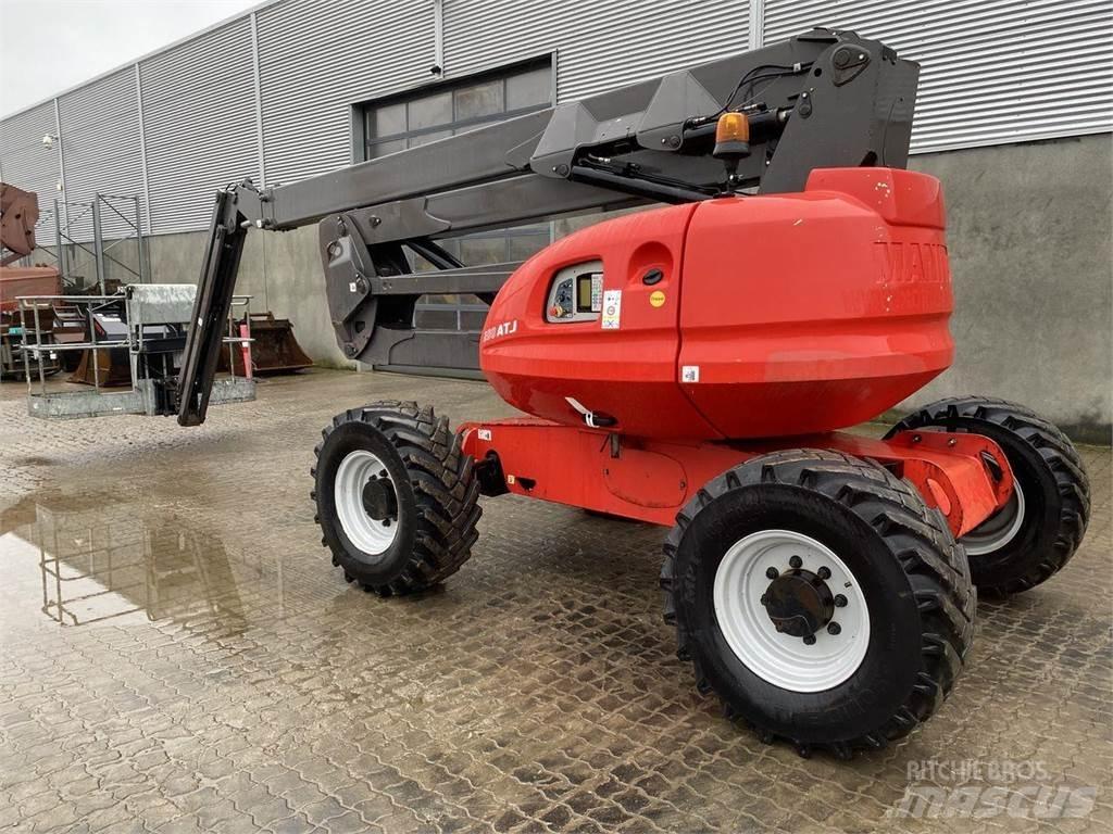 Manitou 200ATJ RC Plataforma de trabajo articulada
