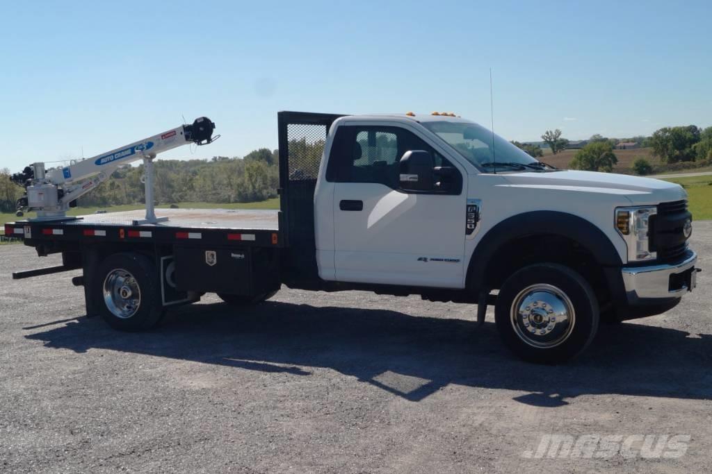Ford F 550 XL SD Camiones grúa