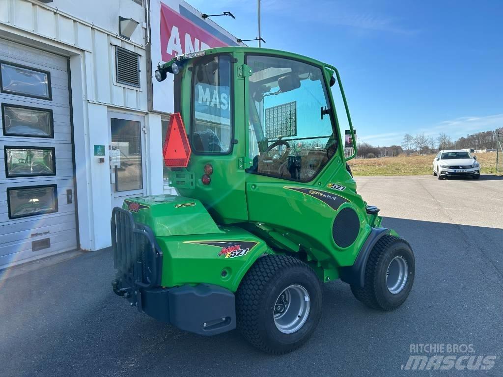 Avant E 527 Med  hytt Minicargadoras