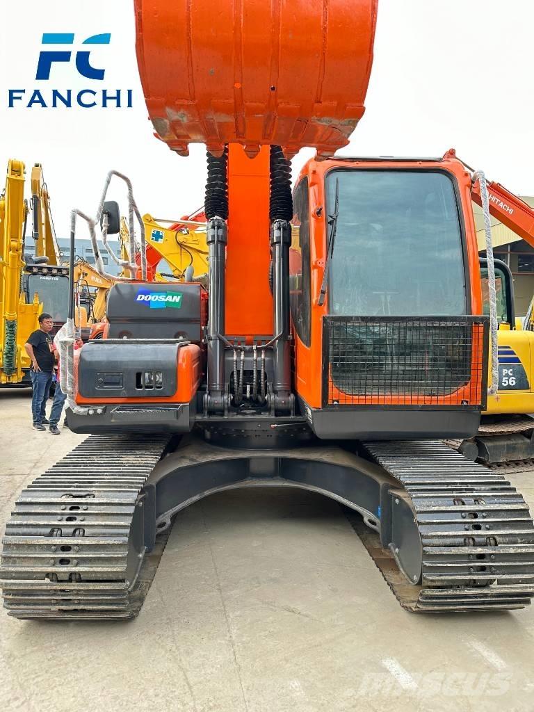 Doosan dx150 Excavadoras de cadenas