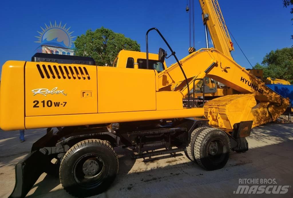 Hyundai R 210W-7 Excavadoras de ruedas