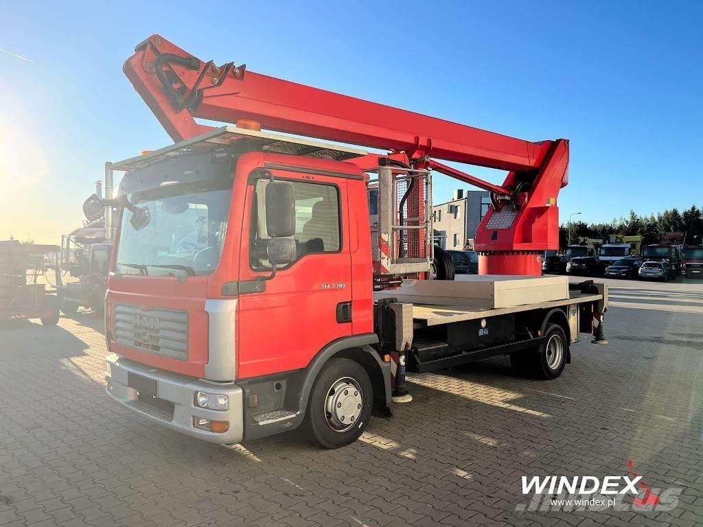 Wumag WT 250 Plataformas sobre camión
