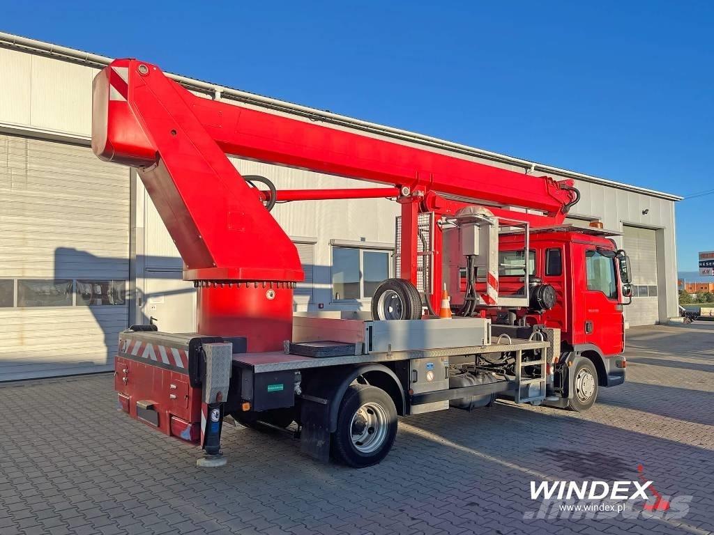 Wumag WT 250 Plataformas sobre camión