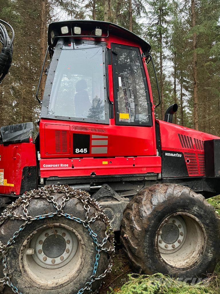Komatsu 845 Autocargadoras