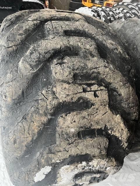 Nokian 710/45-26,5 Neumáticos, ruedas y llantas