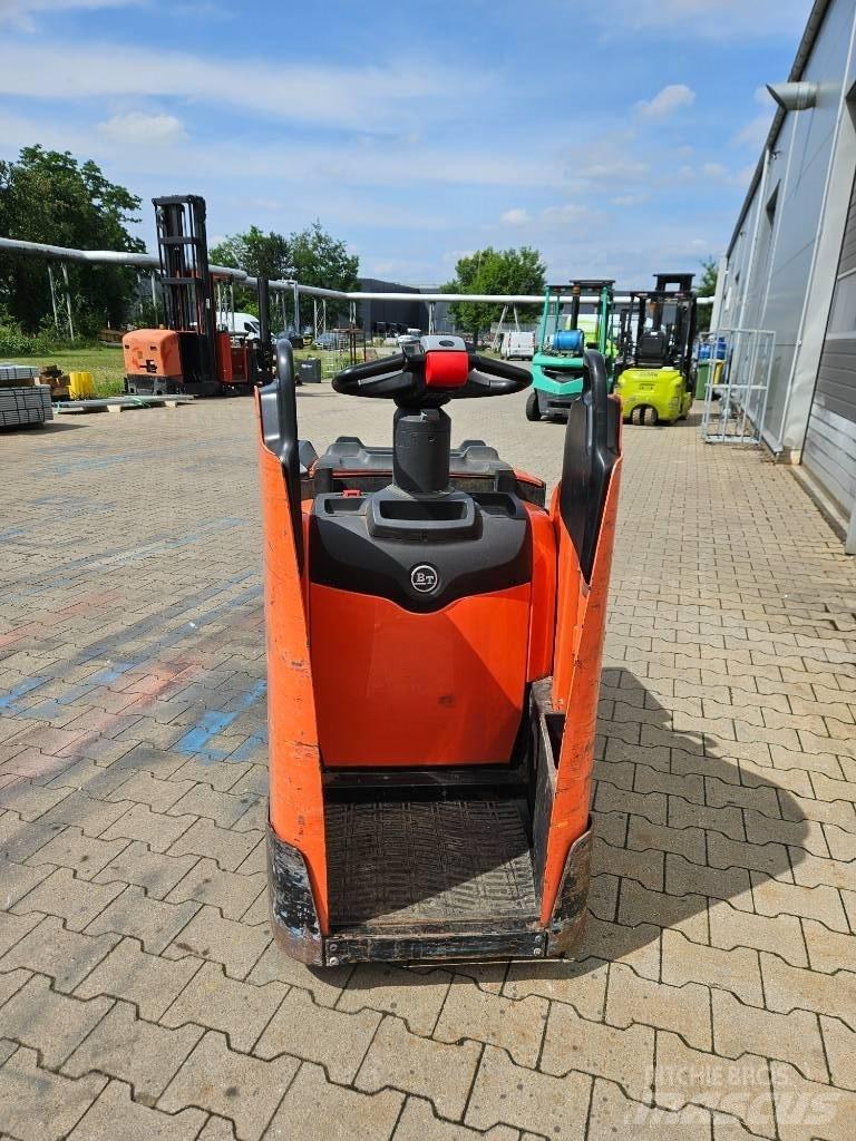 BT LPE250 Transpaletas Eléctricas con plataforma