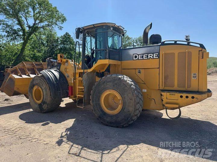 John Deere 824K-II Cargadoras sobre ruedas