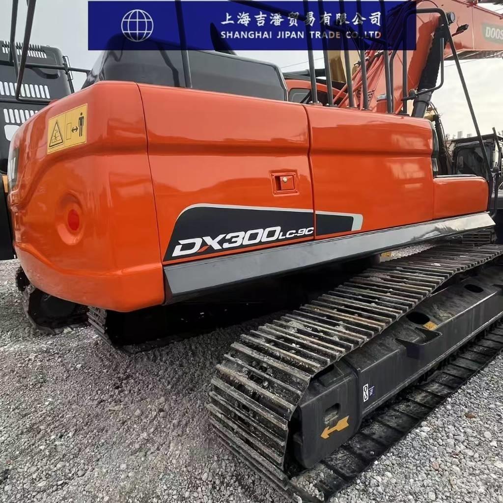 Doosan DX 300 LC Excavadoras de cadenas
