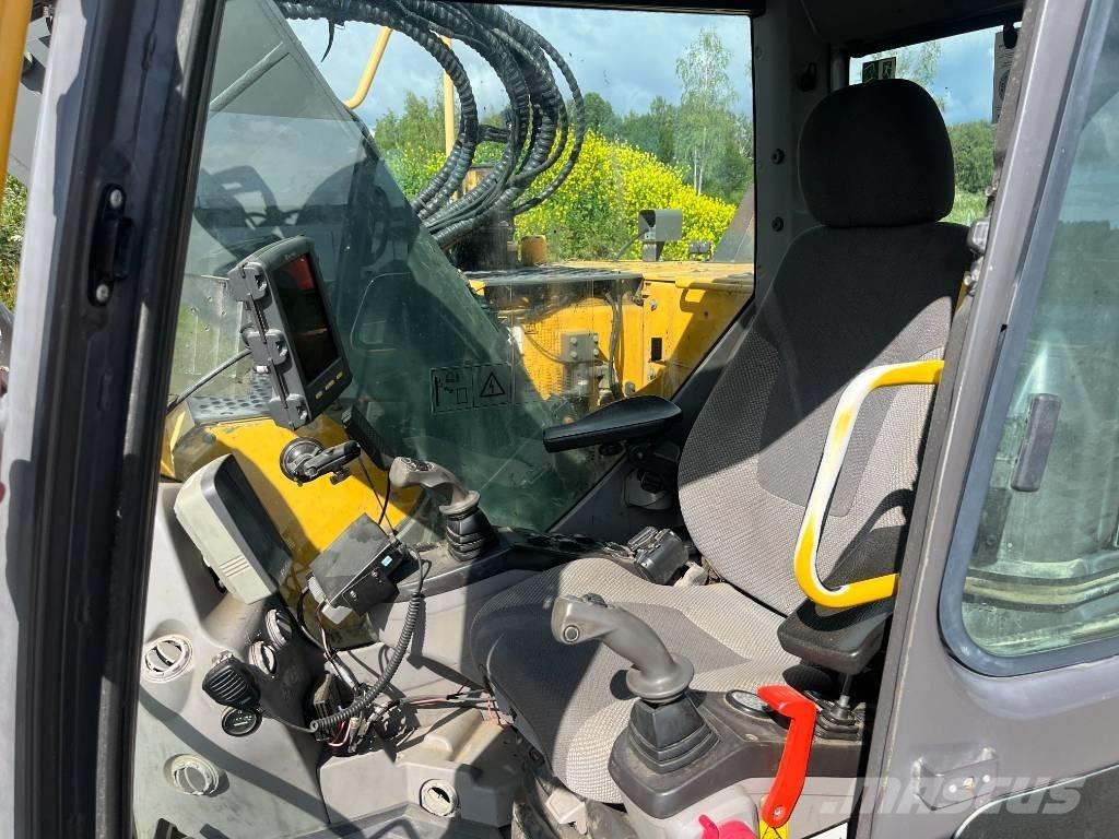 Volvo ECR 235 D Excavadoras de cadenas