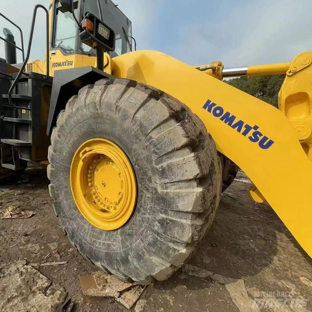 Komatsu WA 500 Cargadoras sobre ruedas