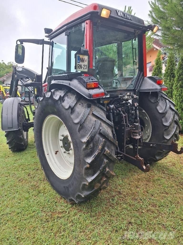 Valtra A 95 Tractores