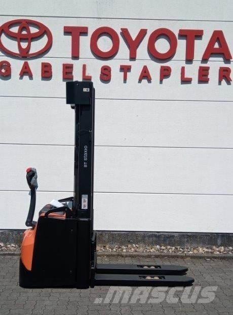 Toyota SPE160L Apiladores eléctricos