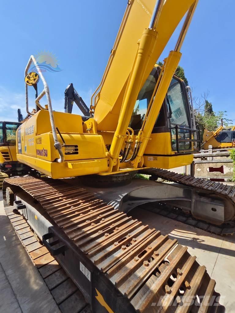 Komatsu PC 220-8 Excavadoras de cadenas
