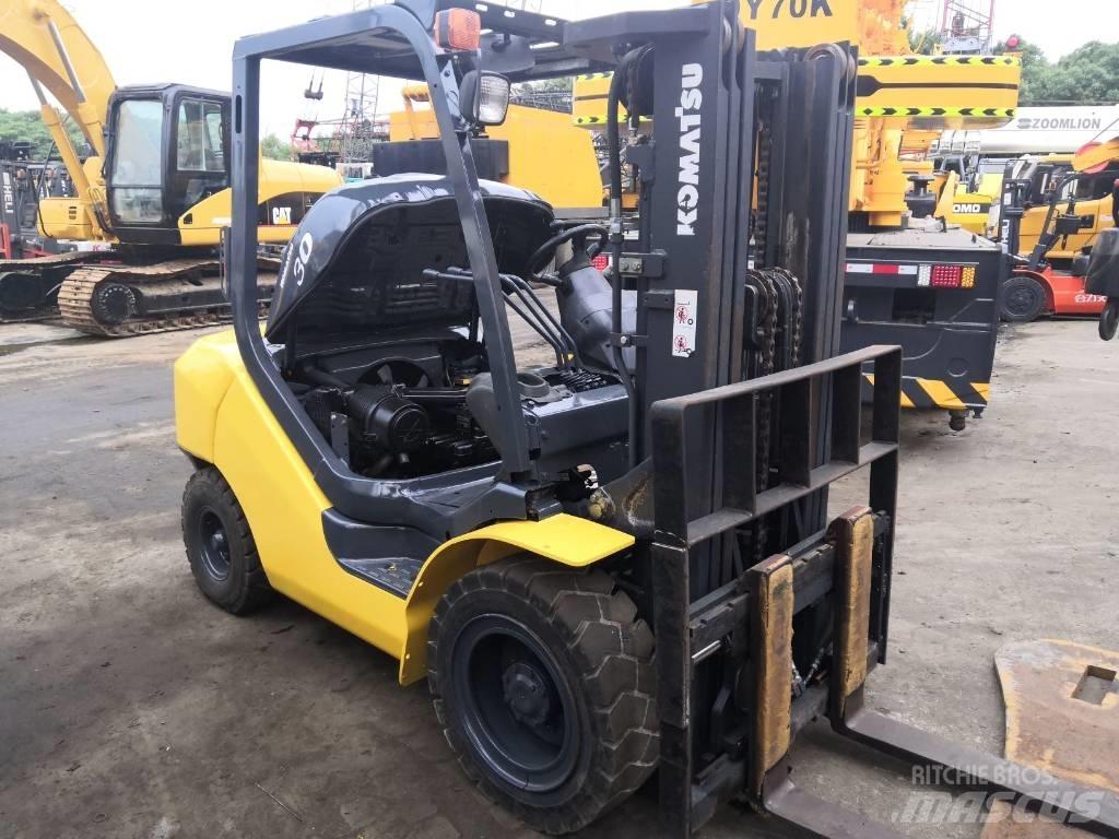 Komatsu 30 Carretillas diesel