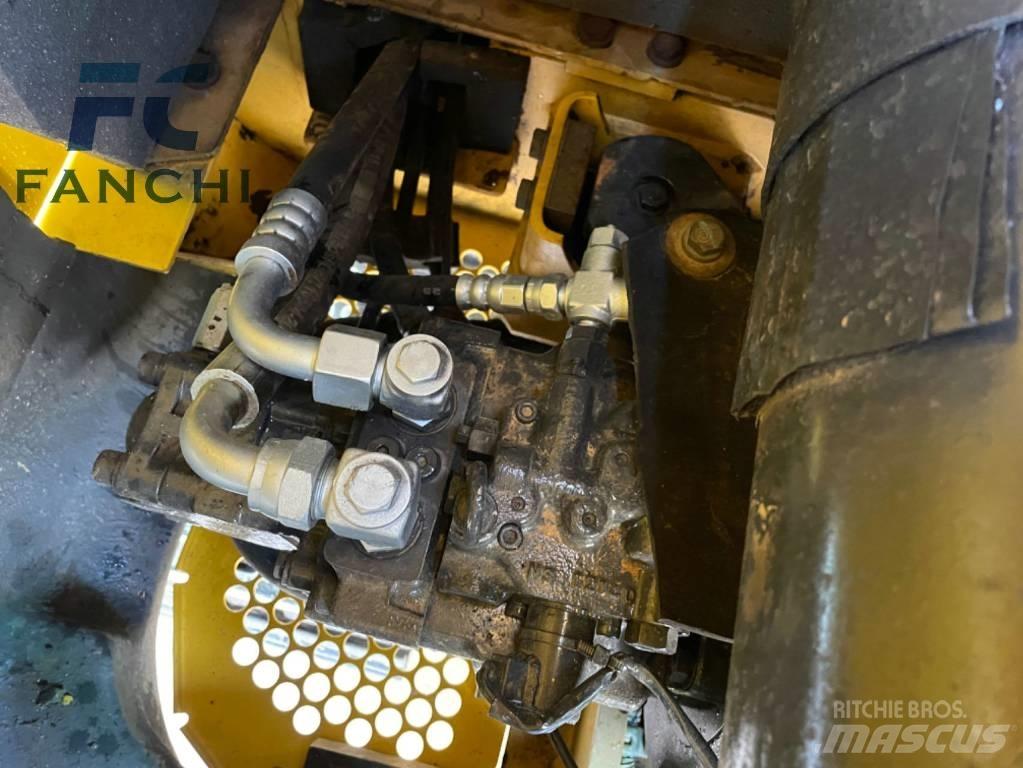 Komatsu PC 56-7 Excavadoras de cadenas