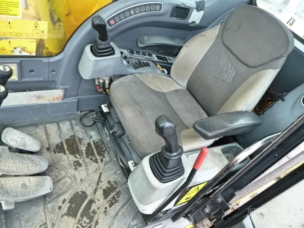 JCB JS 145 LC Excavadoras de cadenas