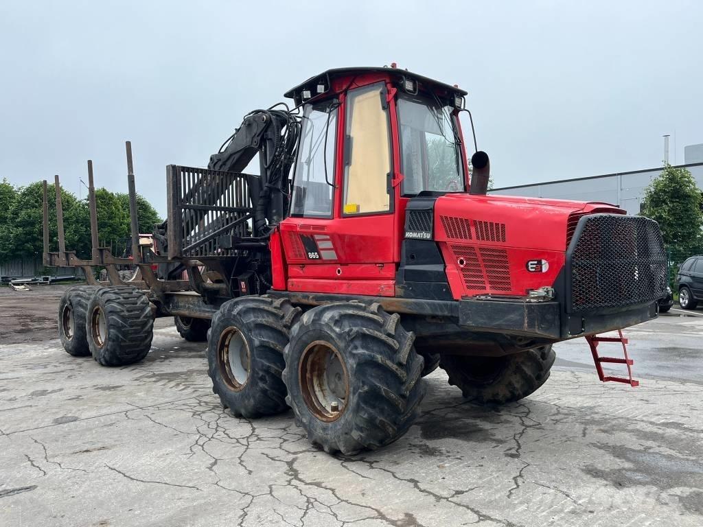 Komatsu 865 Autocargadoras