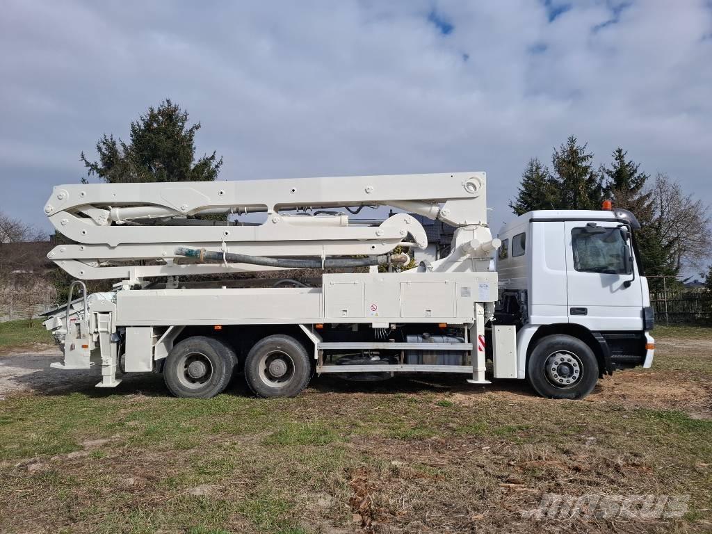 Mercedes-Benz Actros Camión hormigonera