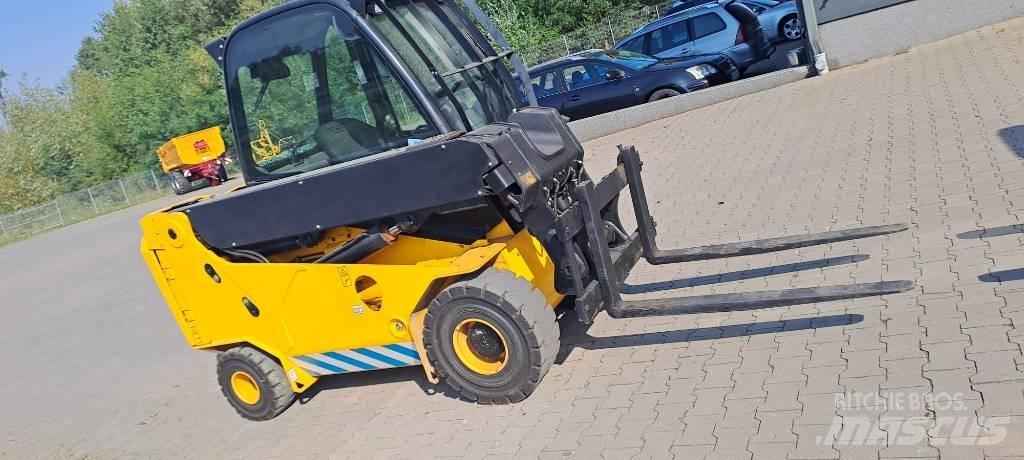 JCB TLT 30-19E 2WD Carretillas de horquilla eléctrica