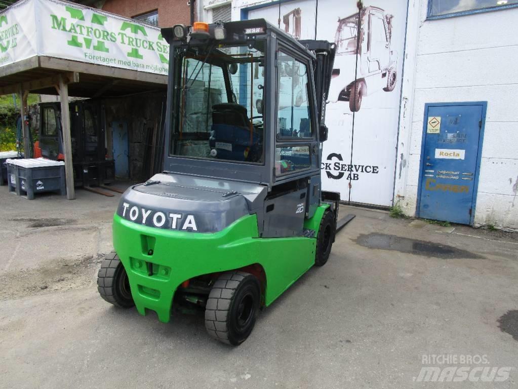 Toyota Elmotvikt Carretillas de horquilla eléctrica