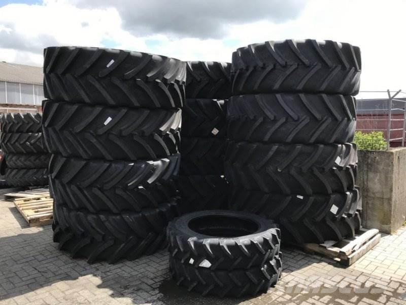 BKT 710/70R38 Neumáticos, ruedas y llantas