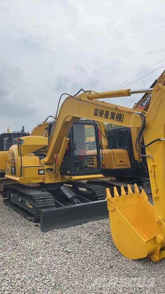 Komatsu PC 70 Excavadoras 7t - 12t