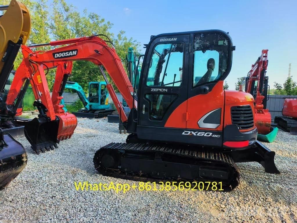 Doosan DX 60 Mini excavadoras < 7t