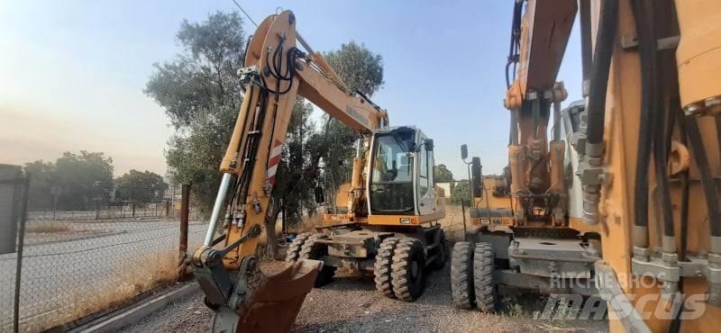 Liebherr A 904 C Excavadoras de ruedas