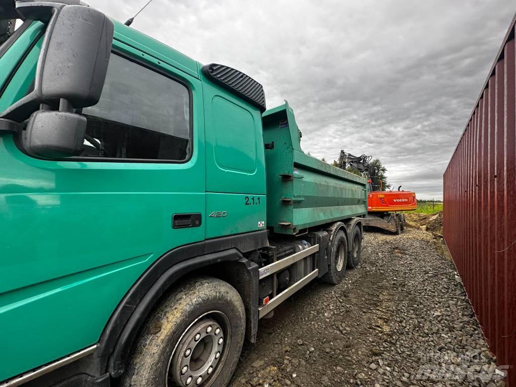 Volvo FM 12 420 Camiones bañeras basculantes o volquetes