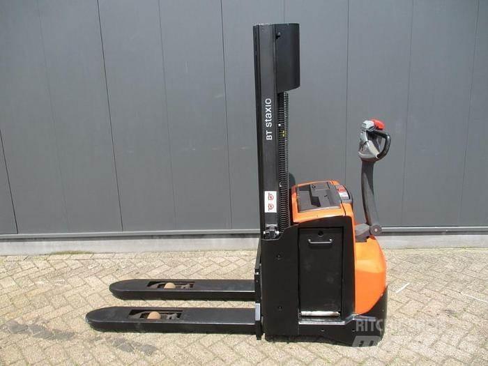 Toyota SWE 120L Apiladores eléctricos