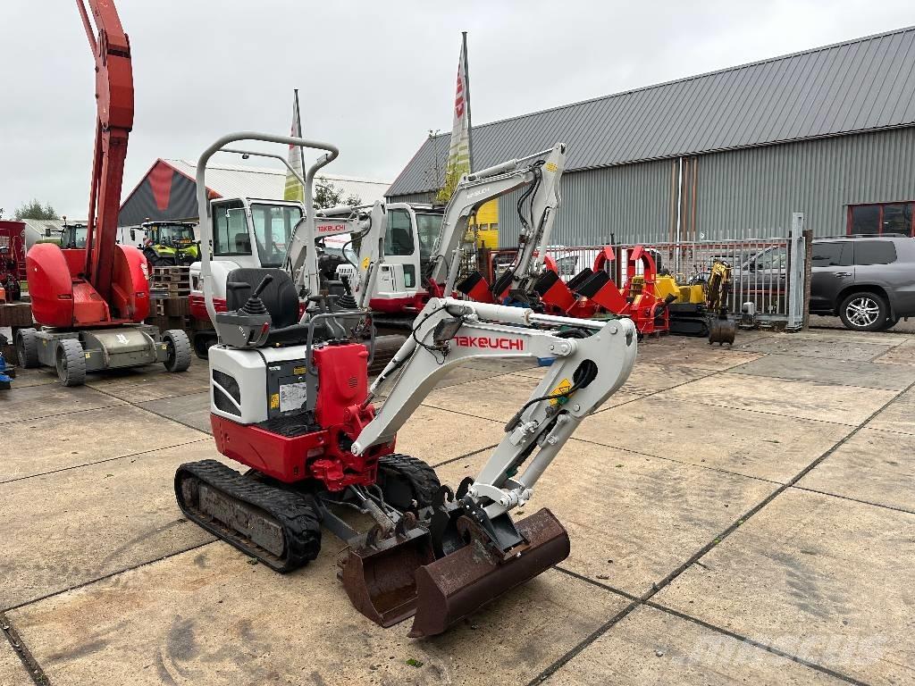 Takeuchi TB 210 R Mini excavadoras < 7t