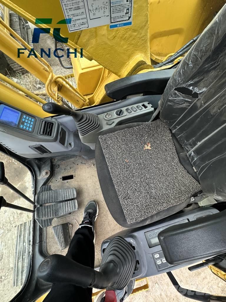 Komatsu PC 220 Excavadoras de cadenas