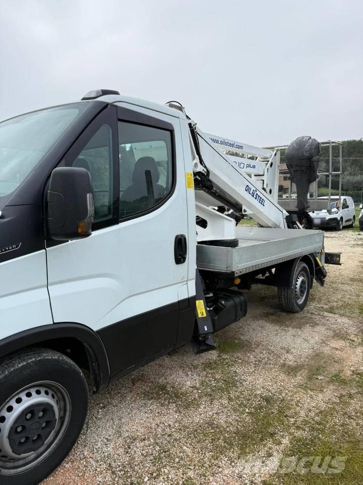 Oil & Steel 20.10 Plus Plataformas sobre camión