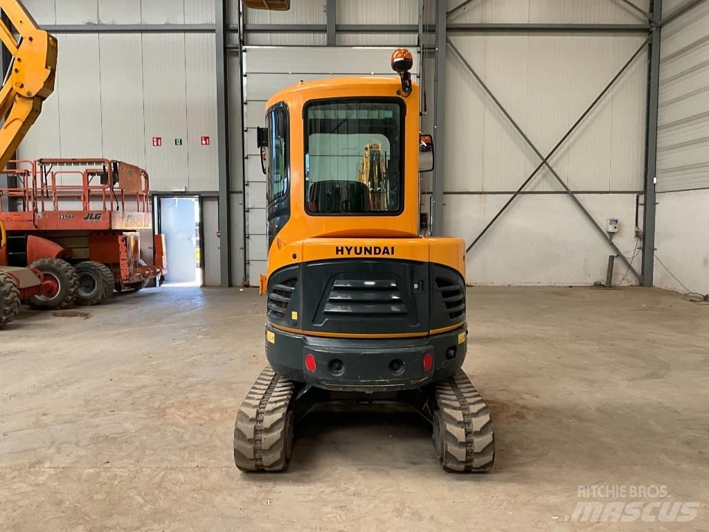 Hyundai 30 Z-9AK Mini excavadoras < 7t