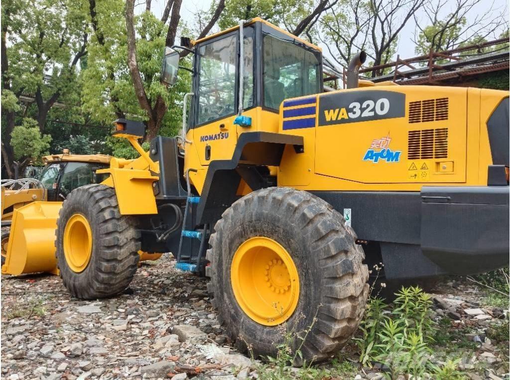 Komatsu WA 320-5 Cargadoras sobre ruedas