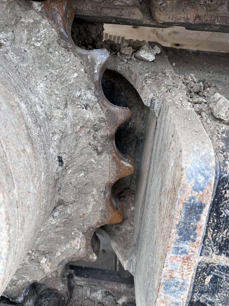 CAT 323 Excavadoras de cadenas