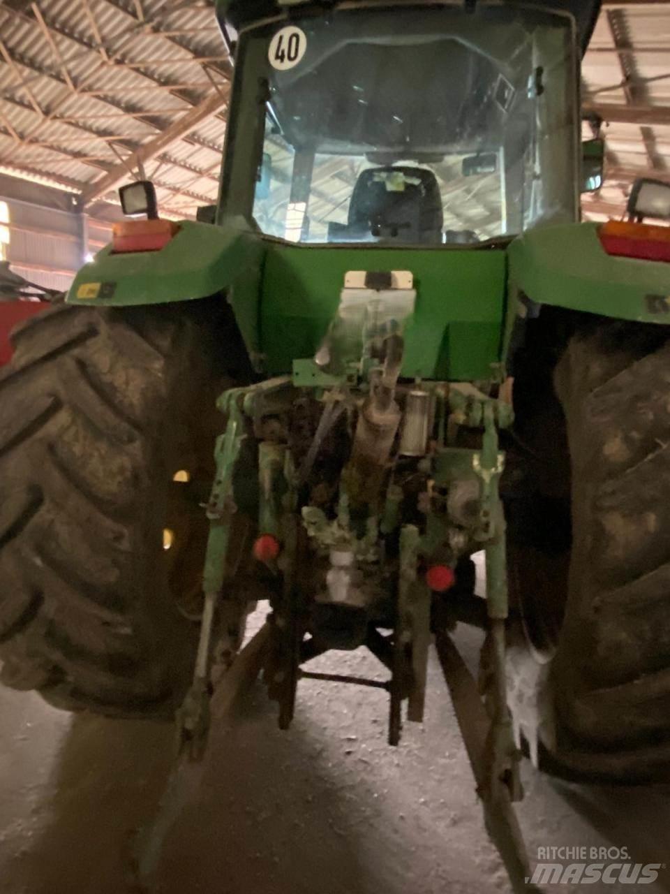 John Deere 8200 Tractores