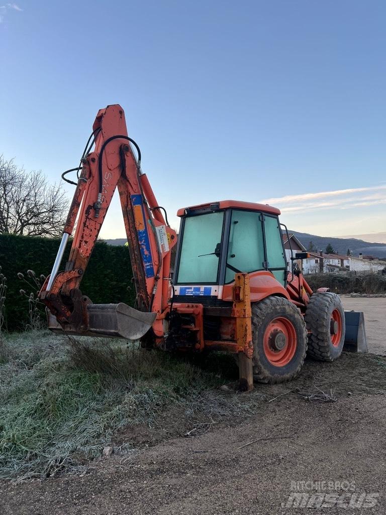 New Holland FB 200 Retrocargadoras