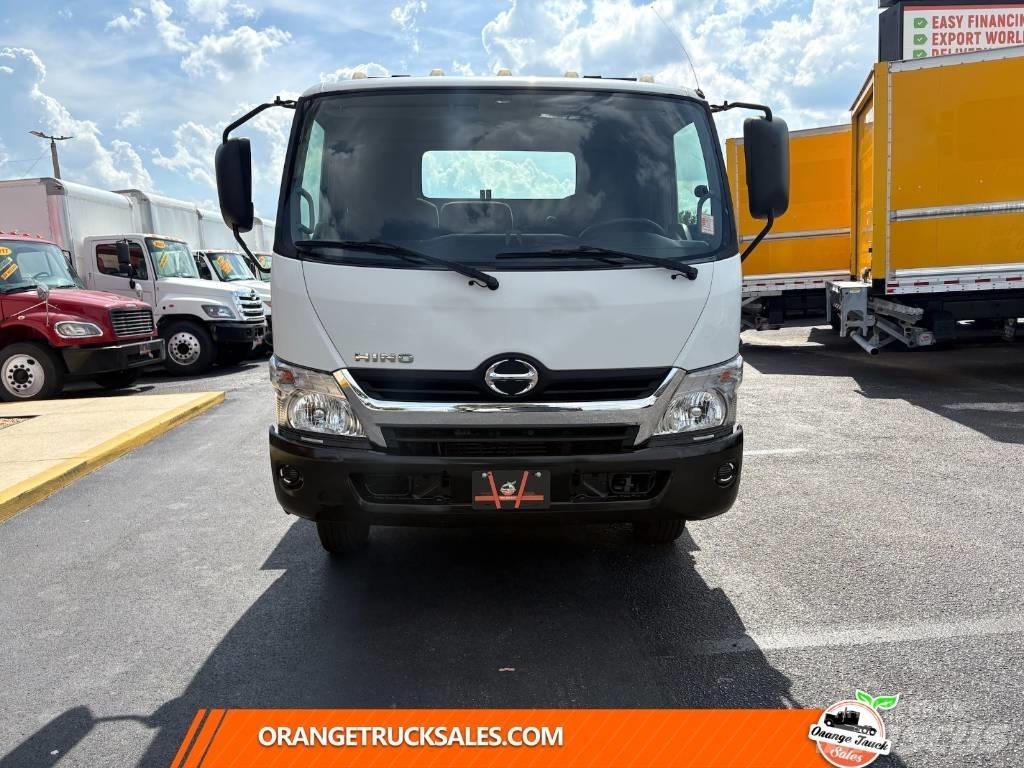Hino 155 Grúas de vehículo