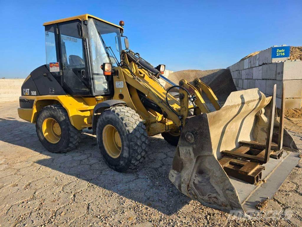 CAT 908 Cargadoras sobre ruedas