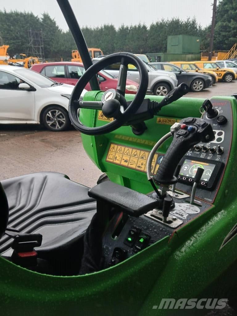 Avant 760 I Cargadoras multifunción