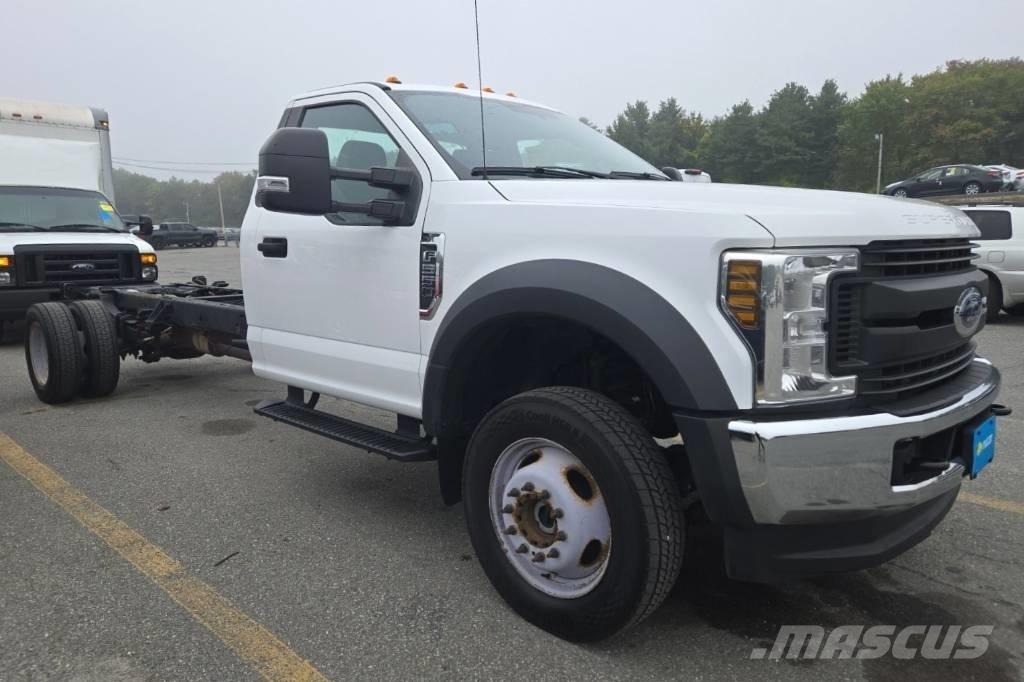 Ford F 550 XL SD Camiones chasis