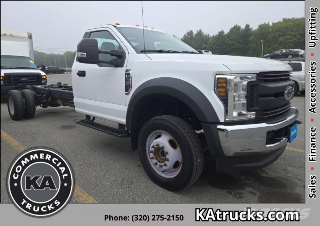 Ford F 550 XL SD Camiones chasis