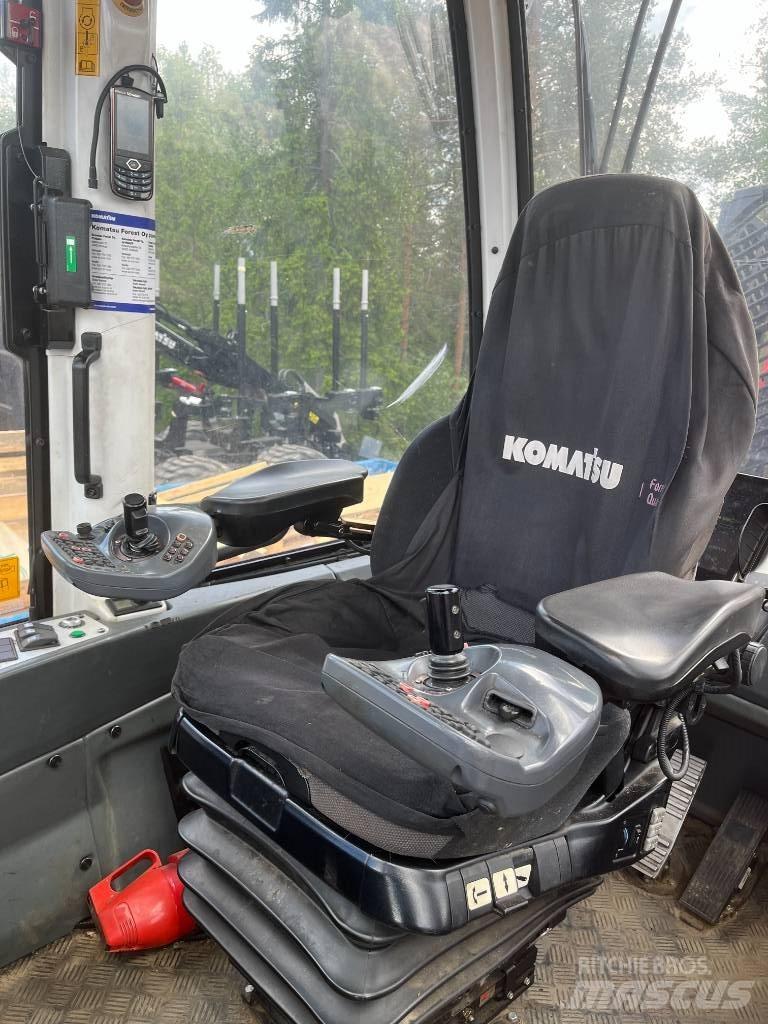 Komatsu 895 Autocargadoras