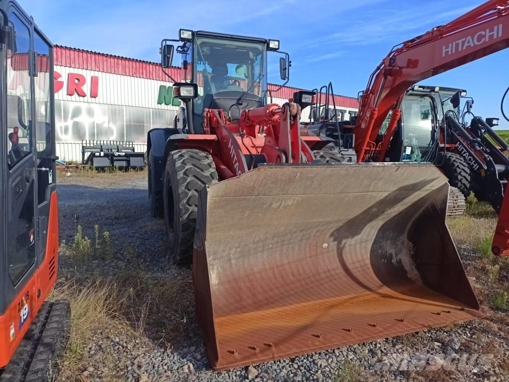 Hitachi ZW150 Cargadoras sobre ruedas