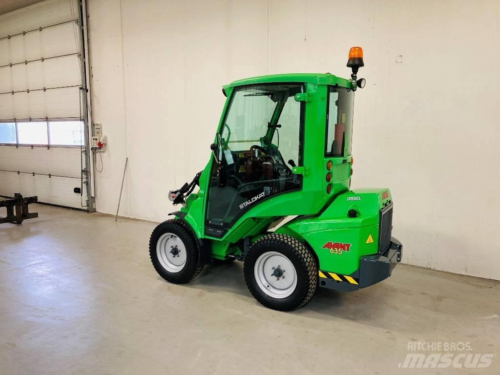 Avant 635 Palas cargadoras