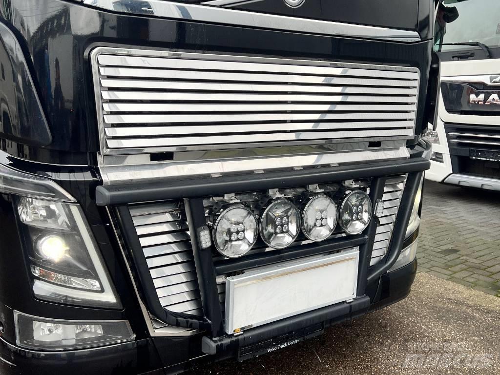 Volvo FH 750 6x4 Cabezas tractoras