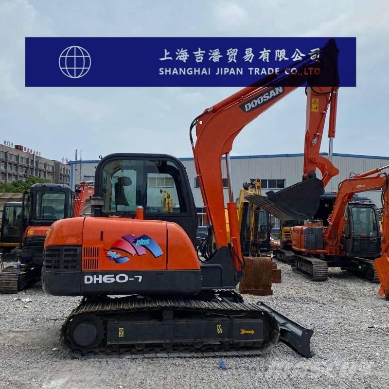 Doosan DH 60-7 Mini excavadoras < 7t