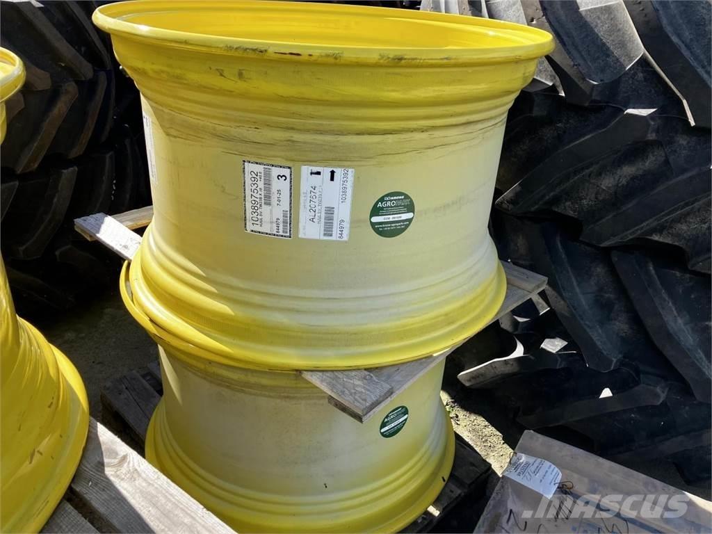 John Deere 23x38 Neumáticos, ruedas y llantas